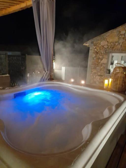 L'antre deux Pierres, spa, détente et romantisme Bouyon Esterno foto